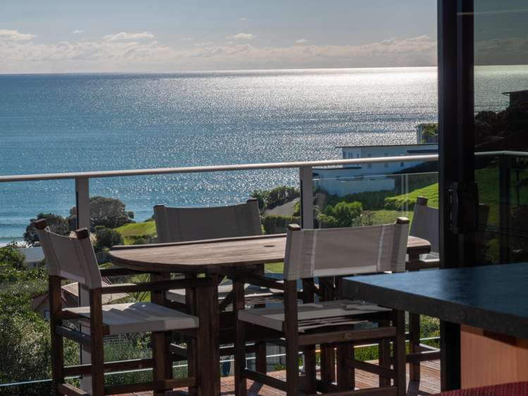 37 Dudley Crescent Cable Bay_11