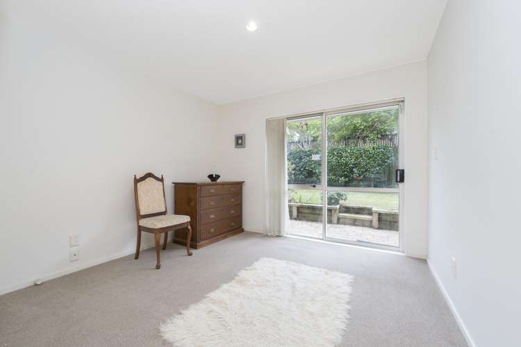 1/210a East Coast Road Forrest Hill_9