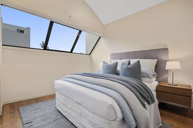 5p Cleveland Road Parnell_12