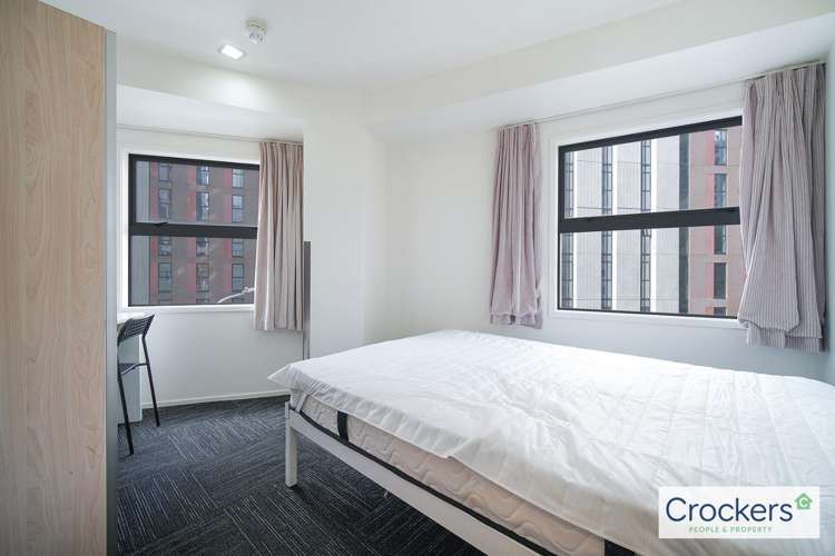 522/23 Whitaker Place 10015_8