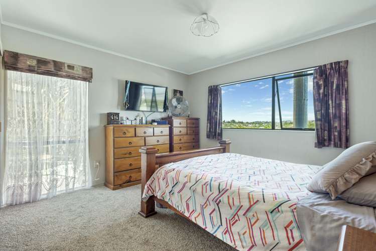 8 Westwood Street Bellevue_12