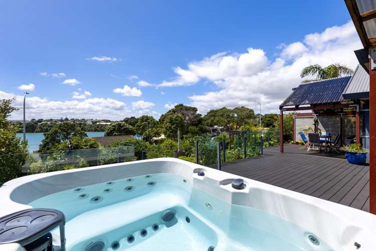 21 Opotoru Road Raglan_23