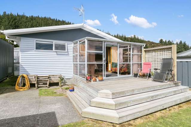 35 Trelawney Road Wainuiomata_1