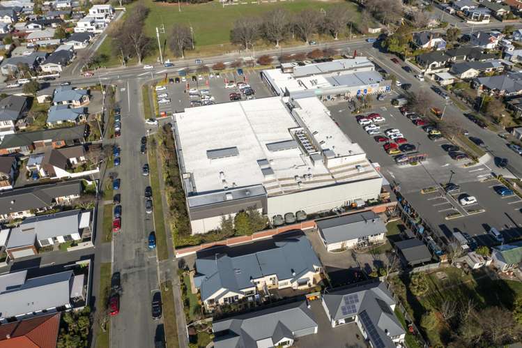 12b Sealy Street Highfield_31