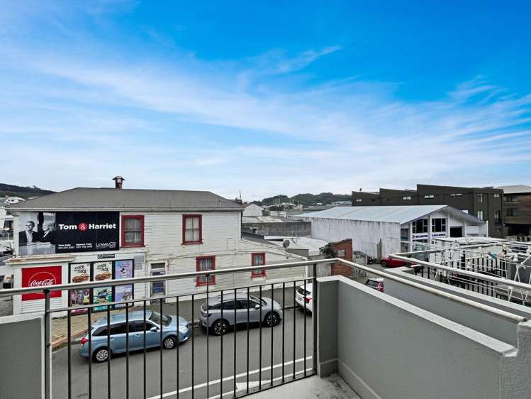  11/253 Riddiford Street Newtown_1