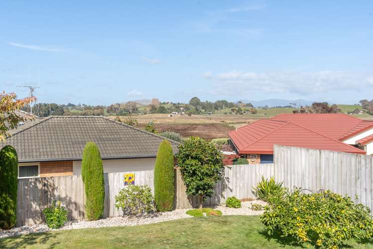 25 Limousin Place Grandview Heights_33