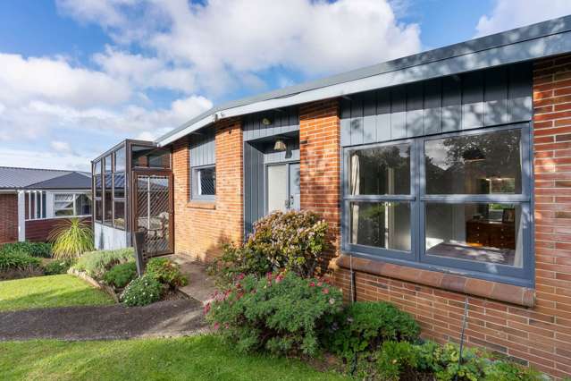 1/4 Elizabeth Place Mairangi Bay_3