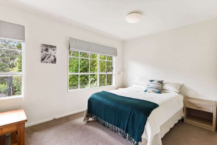 6 Greenwoods Close Titirangi_13