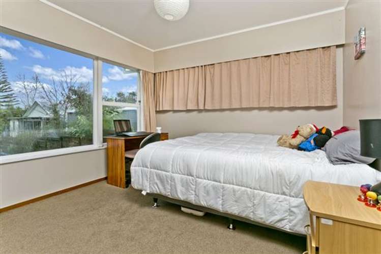 5 Nielsen Place Massey_8