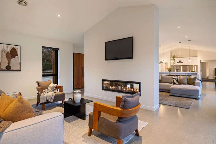 6 Crawford Place, Walnut Grove Lake Hayes Estate_39