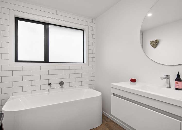 4 Gards Place Alexandra_15