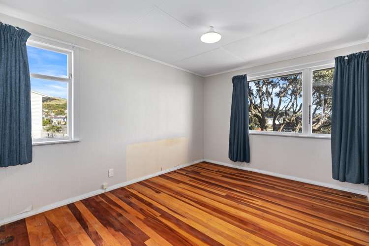 64 Astrolabe Street Cannons Creek_9