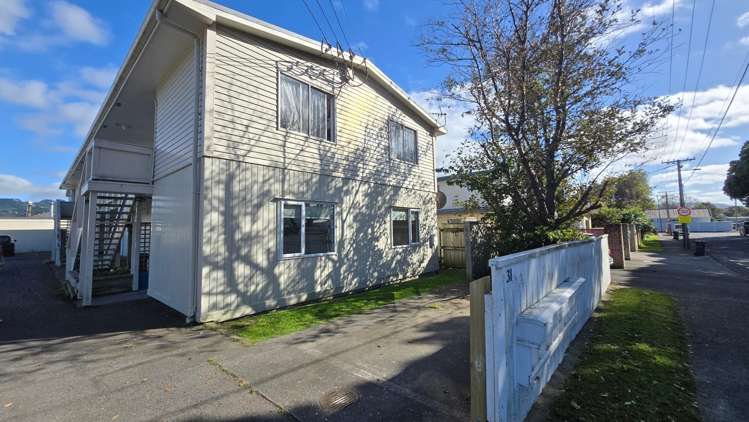  8/31 Tennyson Street Petone_10