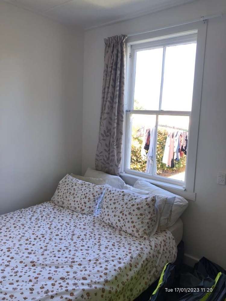 15 Paritutu Road 2164_7