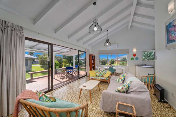 44 Scott Drive Cooks Beach_4