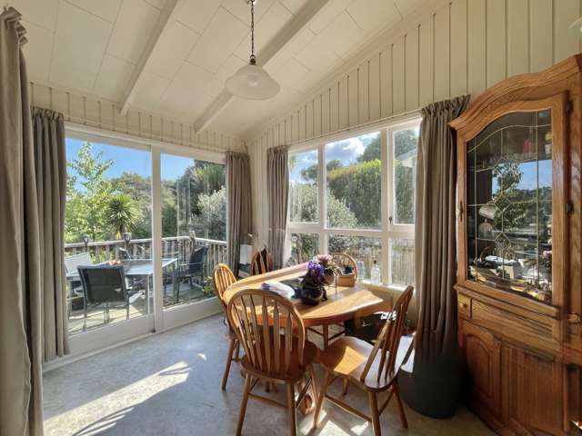 28 Warner Park Avenue Laingholm_1