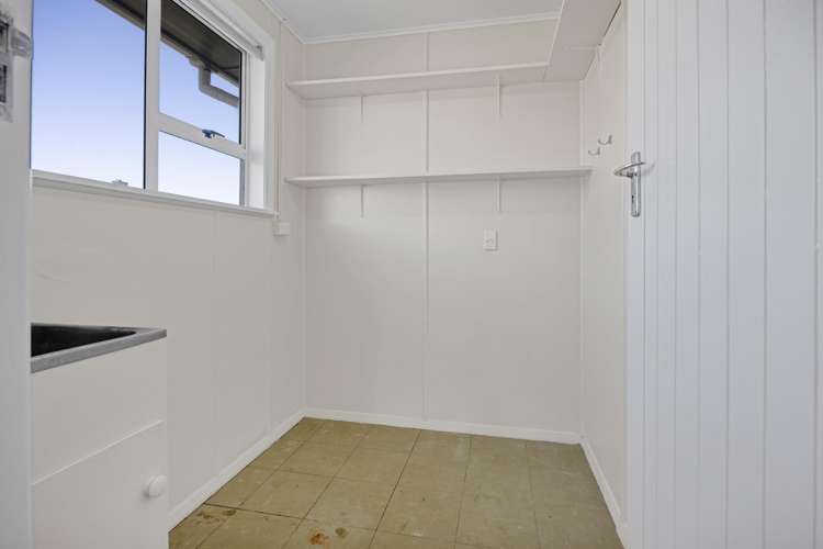 22 Whitcombe Road Opunake_11