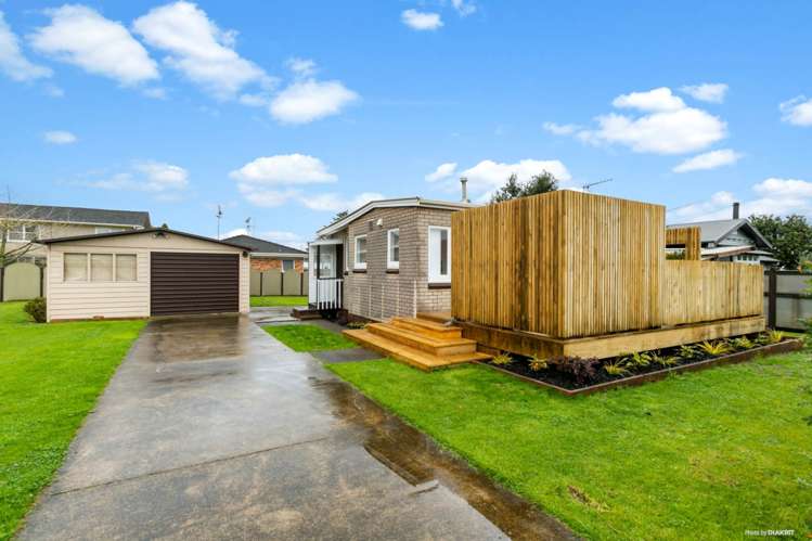 18 Meadow Street Mount Wellington_11