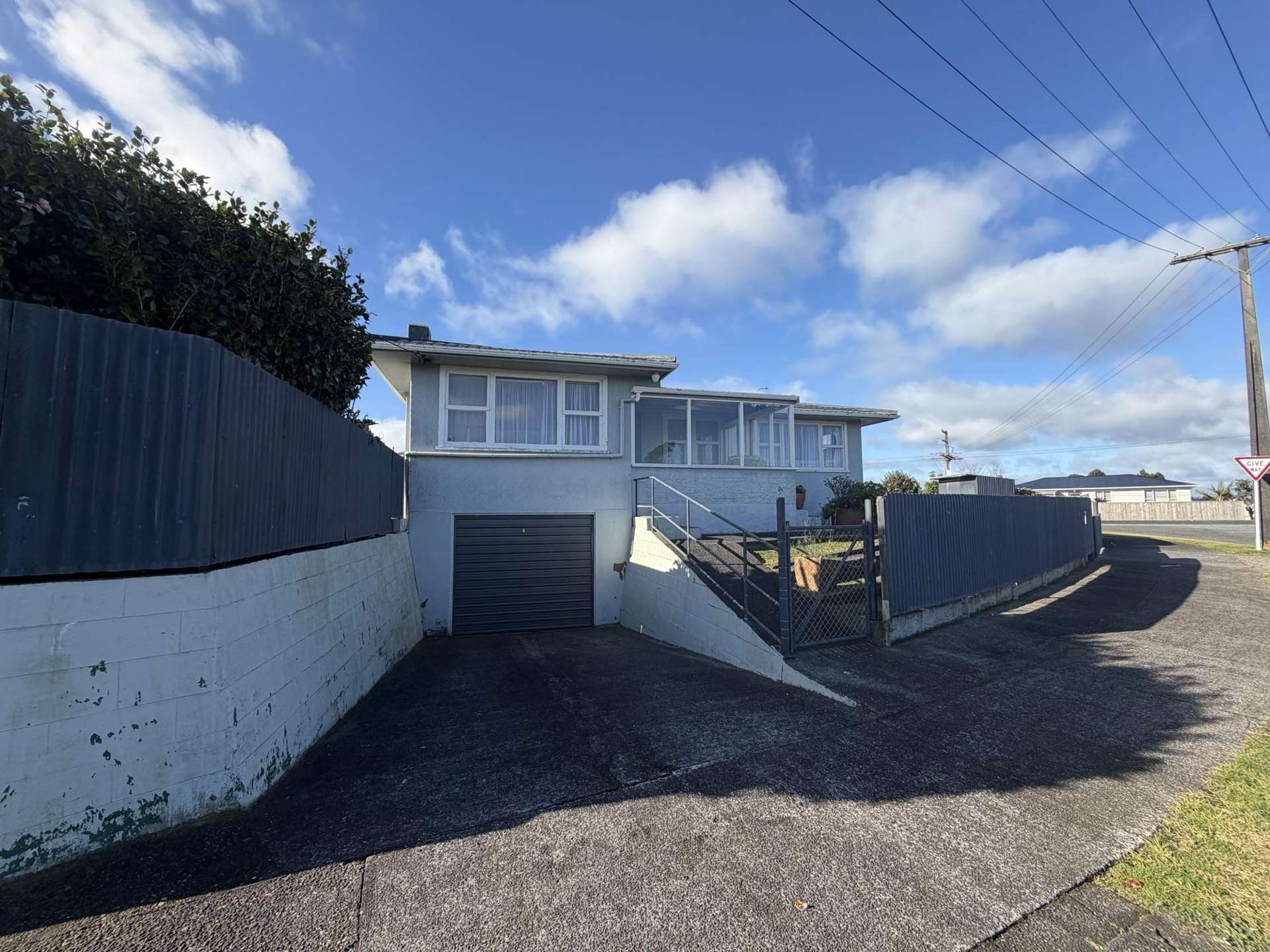 2 Ranfurly Street Waitara_0