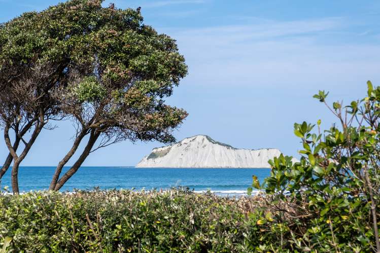 136 Harper Road Waimarama_5