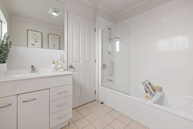 9 Rene Way Huntington_11