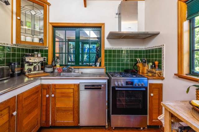 31 Hekerua Road Oneroa_3