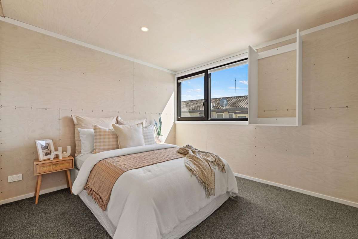 1/61 Mackworth Street_3