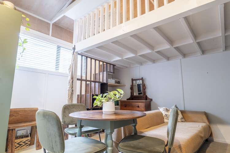 75 Fairview Crescent Omiha_5