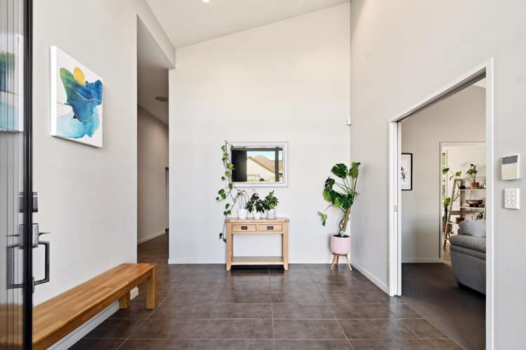 6 Baxendale Drive Matipo Heights_9
