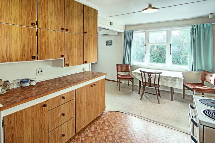 248 High Street North Carterton_6