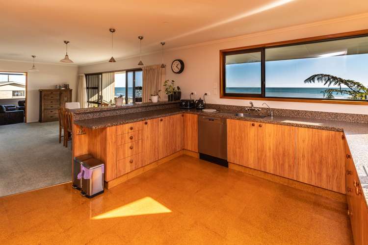 13 Stanton Crescent Karoro_6