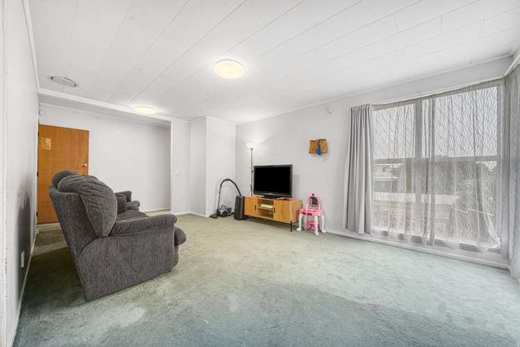 5 Bedlington Avenue_2