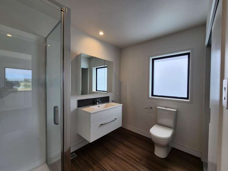 10 Vasi Drive 1626_6