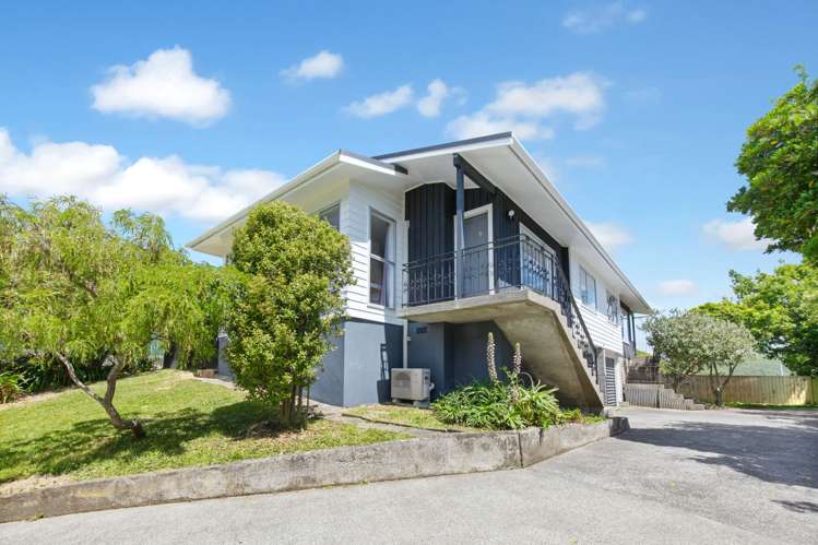 8A Beauly Grove Papakowhai_16