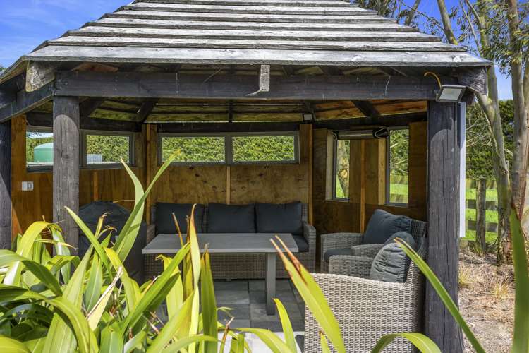 62 Bridge Road Fernside_19