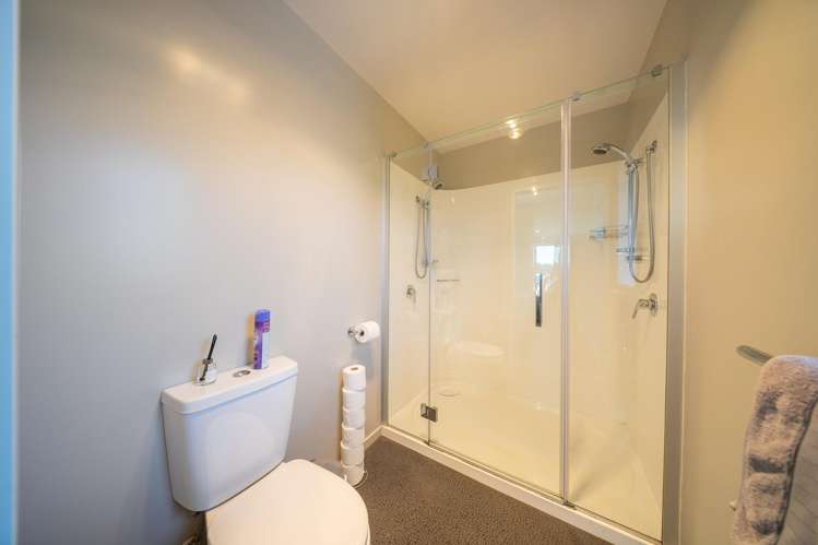 253C Ramparts Road Te Anau & Surrounds_16