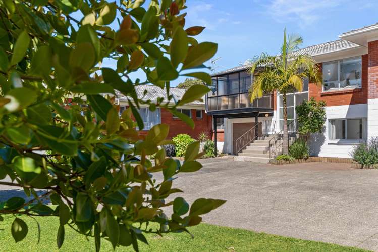 3/1 Rata Road Devonport_13