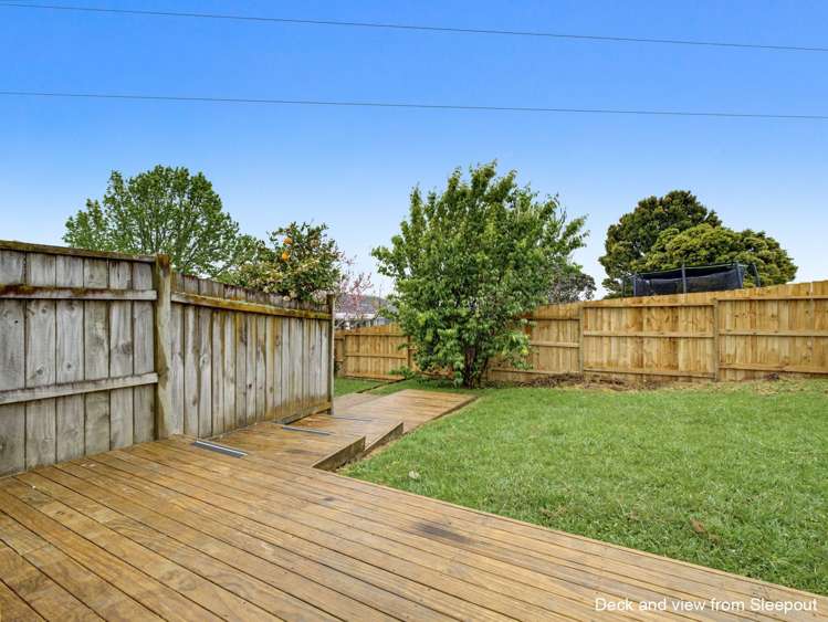 23 Arlette Place Massey_26