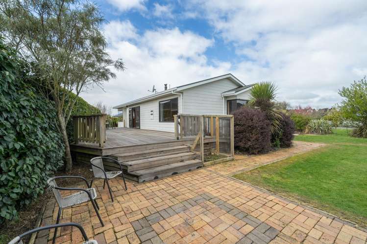 58 Lawson Burrows Crescent Te Anau_21