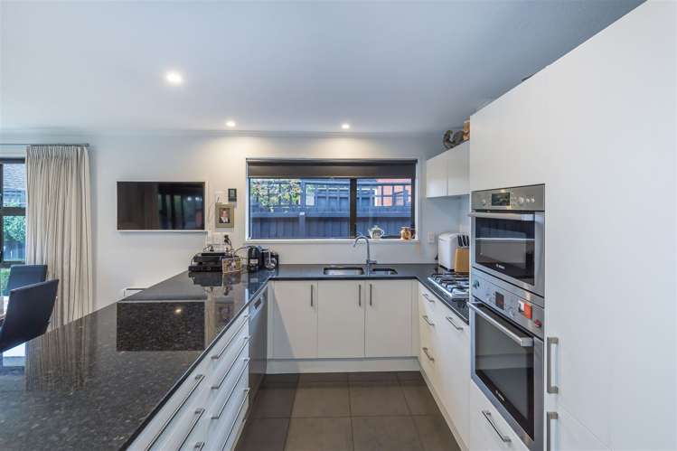 1/26 Idris Road Fendalton_10