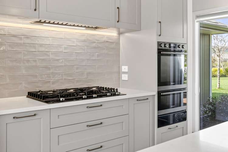 25 Recite Avenue Leamington_8