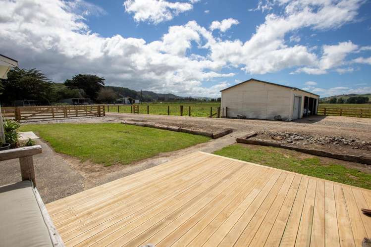 211 River Road Kumeroa_12