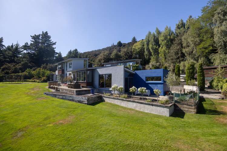 691 Aubrey Road Albert Town_31