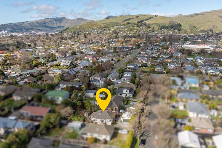 14 Wilding Street Saint Martins_25