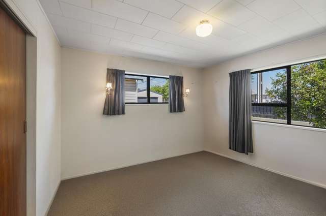 924 Florence Street Raureka_4