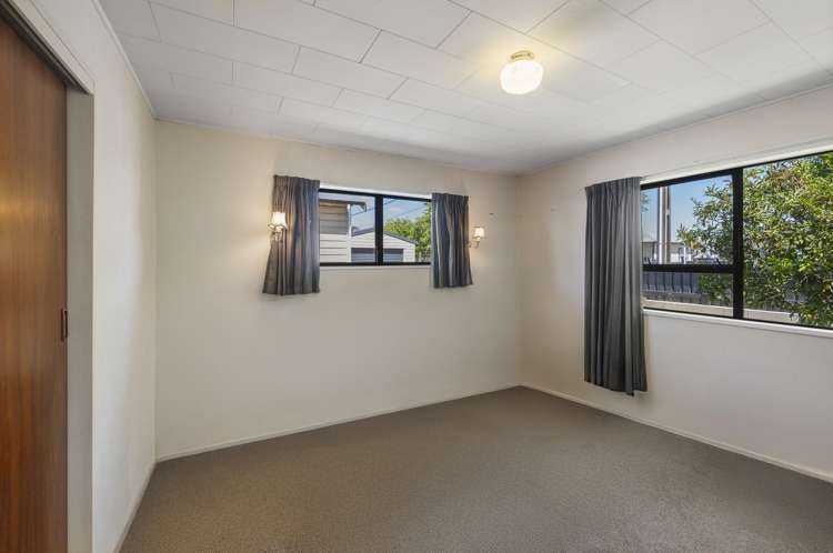 924 Florence Street Raureka_4