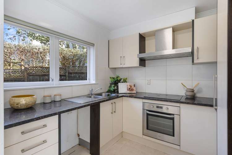 4/22A Shipherds Avenue Epsom_11