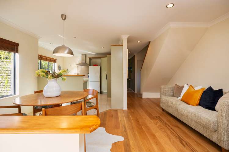 2a Renfrew Avenue Sandringham_17