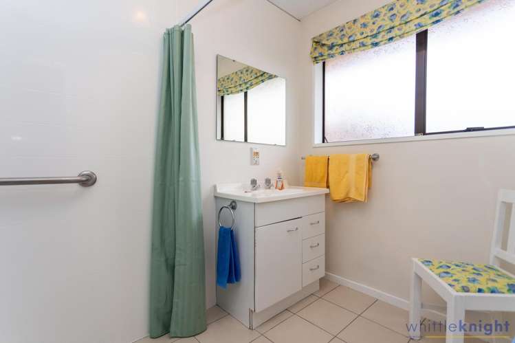 3/7 Peverel Street Riccarton_14