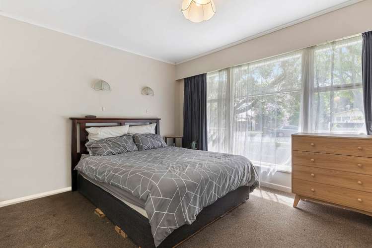 32 Te Kanawa Crescent Henderson_10